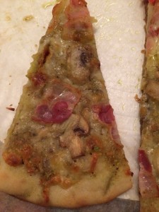 Pizza_crema_pistacho_champinones_bacon_fb